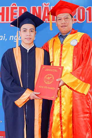 Ông. Trần Ngọc Bích