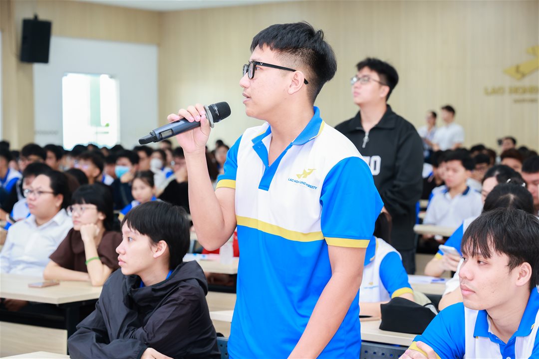 Tân sinh viên LHU 2026: Bắt đầu hành trình đại học từ những kỹ năng thiết thực